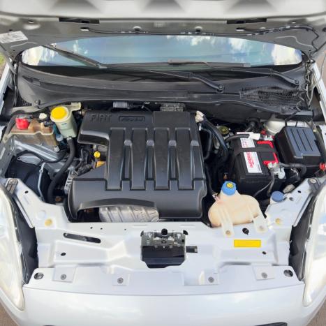 FIAT Punto 1.4 4P FLEX ATTRACTIVE ITALIA, Foto 9