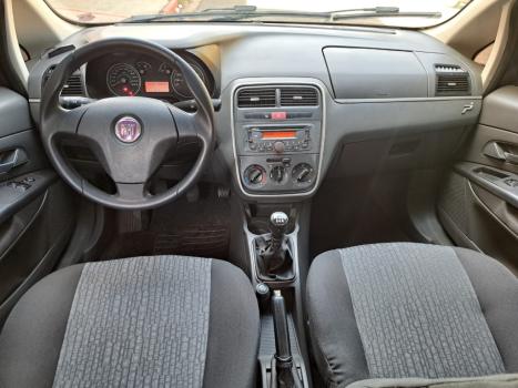 FIAT Punto 1.6 16V 4P ESSENCE FLEX, Foto 7 FIAT Punto 1.6 16V 4P ESSENCE FLEX, Foto 7