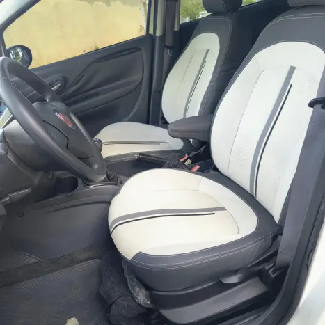 FIAT Punto 1.6 16V 4P ESSENCE FLEX, Foto 9