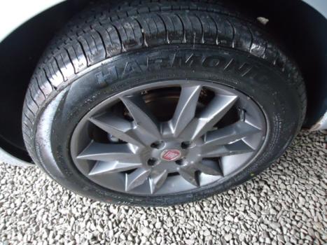 FIAT Punto 1.6 16V 4P FLEX ESSENCE DUALOGIC AUTOMATIZADO, Foto 4