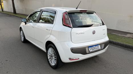 FIAT Punto 1.6 16V 4P FLEX ESSENCE DUALOGIC AUTOMATIZADO, Foto 2