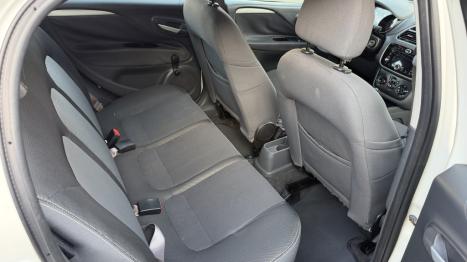 FIAT Punto 1.6 16V 4P FLEX ESSENCE DUALOGIC AUTOMATIZADO, Foto 7