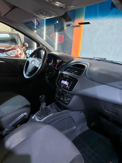 FIAT Punto 1.8 16V 4P  ESSENCE FLEX, Foto 8