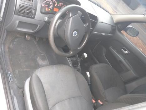 FIAT Siena 1.4 4P ELX FLEX, Foto 2