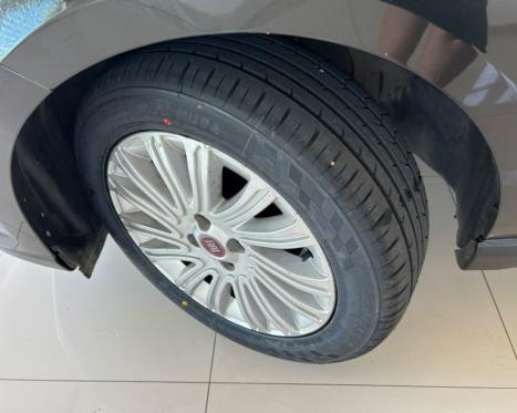 FIAT Siena 1.6 16V 4P ESSENCE FLEX, Foto 9