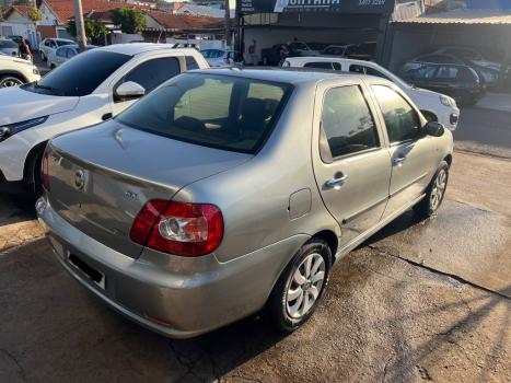 FIAT Siena 1.8 4P HLX FLEX, Foto 2