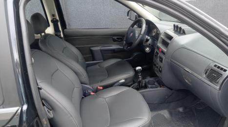 FIAT Strada 1.8 16V FLEX ADVENTURE CABINE DUPLA, Foto 2