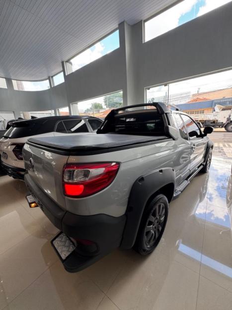 FIAT Strada 1.8 16V FLEX ADVENTURE CABINE ESTENDIDA, Foto 6