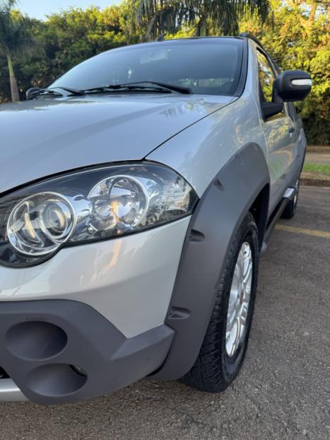 FIAT Strada 1.8 16V FLEX ADVENTURE LOCKER CABINE ESTENDIDA, Foto 18
