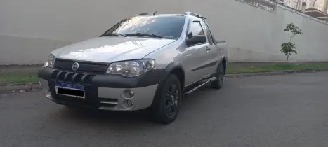 FIAT Strada 1.8 16V FLEX ADVENTURE CABINE ESTENDIDA, Foto 2