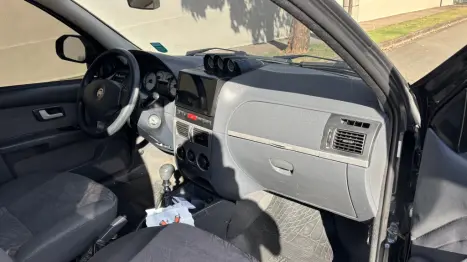 FIAT Strada 1.8 FLEX ADVENTURE LOCKER CABINE DUPLA, Foto 2