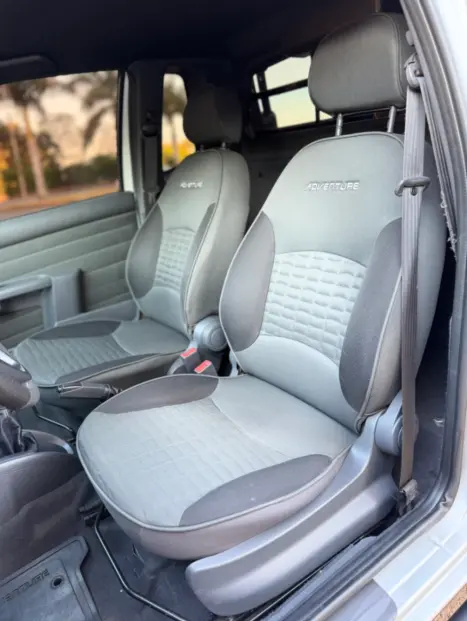 FIAT Strada 1.8 FLEX ADVENTURE LOCKER CABINE ESTENDIDA, Foto 15