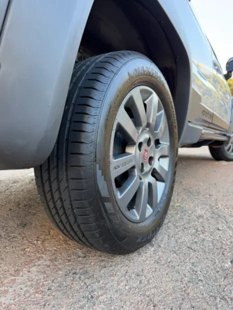 FIAT Strada 1.8 FLEX ADVENTURE LOCKER CABINE ESTENDIDA, Foto 17