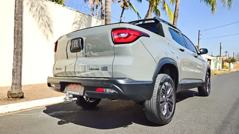 FIAT Toro 1.3 16V 4P FLEX 270 TURBO VOLCANO AUTOMTICO, Foto 7