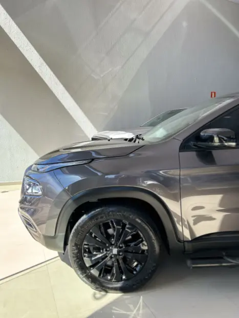 FIAT Toro 1.3 16V 4P FLEX 270 TURBO VOLCANO AUTOM�TICO, Foto 2