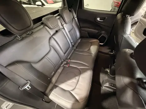 FIAT Toro 1.3 16V 4P FLEX 270 TURBO VOLCANO AUTOM�TICO, Foto 12