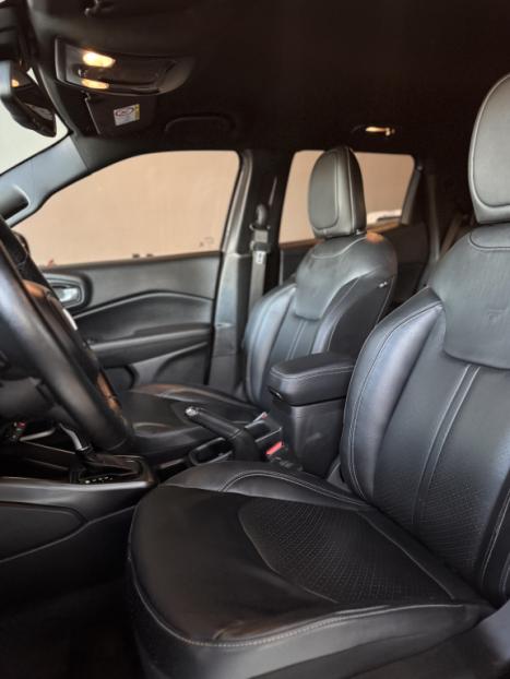 FIAT Toro 1.3 16V 4P FLEX 270 TURBO VOLCANO AUTOMÁTICO, Foto 10