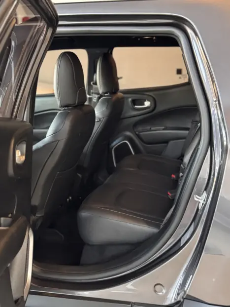 FIAT Toro 1.3 16V 4P FLEX 270 TURBO VOLCANO AUTOMÁTICO, Foto 11