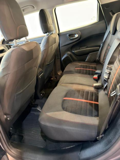 FIAT Toro 1.8 16V 4P FLEX FREEDOM AUTOMÁTICO, Foto 10 FIAT Toro 1.8 16V 4P FLEX FREEDOM AUTOMÁTICO, Foto 10