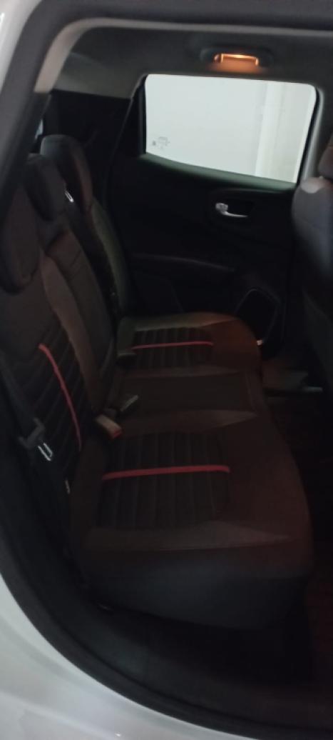 FIAT Toro 1.8 16V 4P FLEX FREEDOM AUTOMTICO, Foto 10