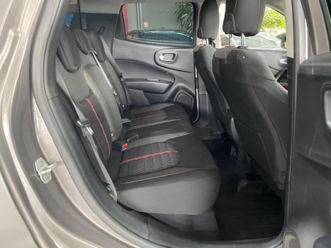 FIAT Toro 1.8 16V 4P FLEX FREEDOM AUTOM�TICO, Foto 12