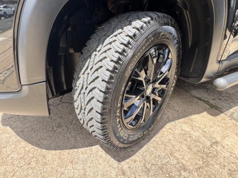 FIAT Toro 1.8 16V 4P FLEX FREEDOM S-DESIGN AUTOM�TICO, Foto 12