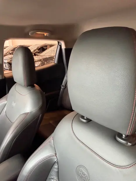 FIAT Toro 1.8 16V 4P FLEX FREEDOM AUTOM�TICO, Foto 7