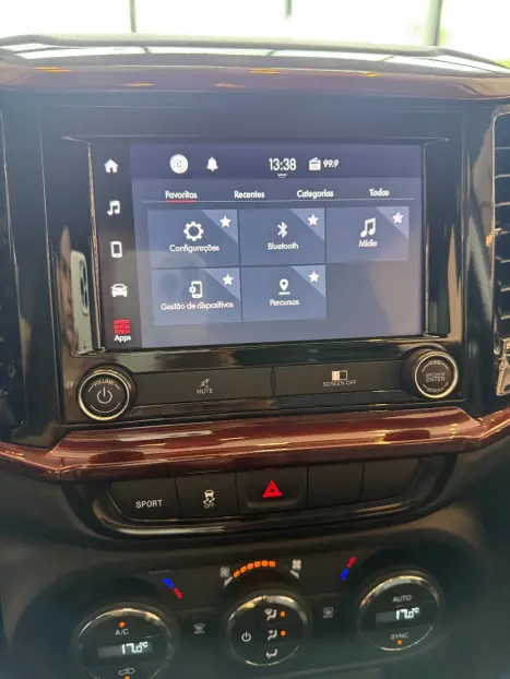 FIAT Toro 1.8 16V 4P FLEX FREEDOM AUTOM�TICO, Foto 9