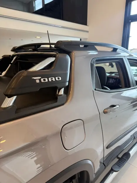 FIAT Toro 1.8 16V 4P FLEX FREEDOM AUTOM�TICO, Foto 13