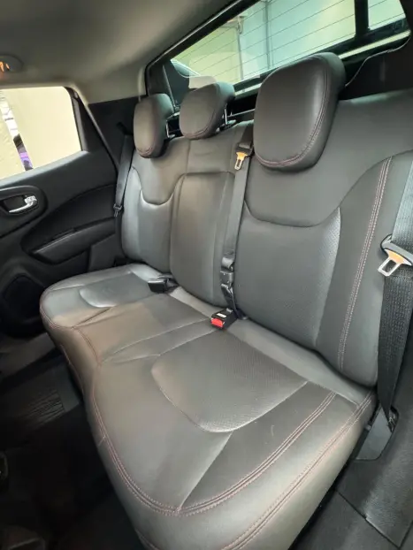 FIAT Toro 1.8 16V 4P FLEX FREEDOM AUTOM�TICO, Foto 11