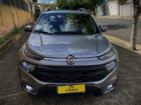 FIAT Toro 1.8 16V 4P FLEX FREEDOM AUTOM�TICO, Foto 3