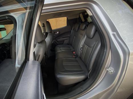 FIAT Toro 1.8 16V 4P FLEX FREEDOM AUTOM�TICO, Foto 8