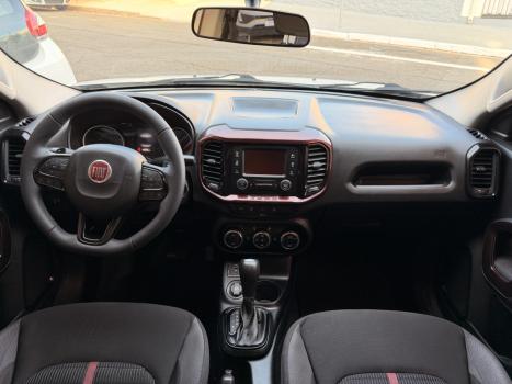 FIAT Toro 1.8 16V 4P FLEX FREEDOM AUTOM�TICO, Foto 3