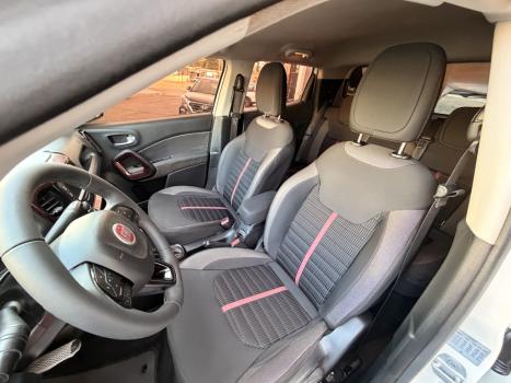 FIAT Toro 1.8 16V 4P FLEX FREEDOM AUTOM�TICO, Foto 6