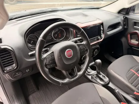 FIAT Toro 1.8 16V 4P FLEX FREEDOM AUTOM�TICO, Foto 11
