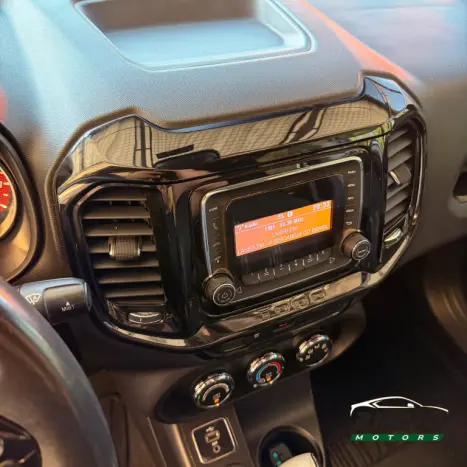 FIAT Toro 1.8 16V 4P FLEX FREEDOM AUTOM�TICO, Foto 16