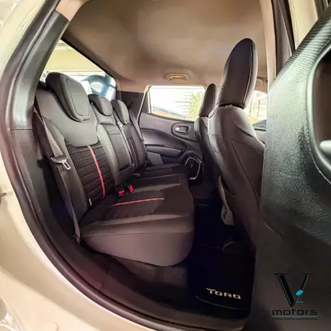 FIAT Toro 1.8 16V 4P FLEX FREEDOM OPEN EDITION AUTOM�TICO, Foto 16
