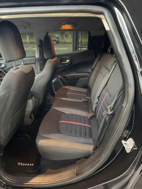 FIAT Toro 1.8 16V 4P FLEX FREEDOM OPEN EDITION AUTOM�TICO, Foto 9