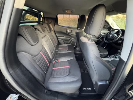 FIAT Toro 1.8 16V 4P FLEX FREEDOM ROAD AUTOM�TICO, Foto 9