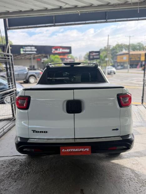 FIAT Toro 1.8 16V 4P FLEX FREEDOM AUTOM�TICO, Foto 4