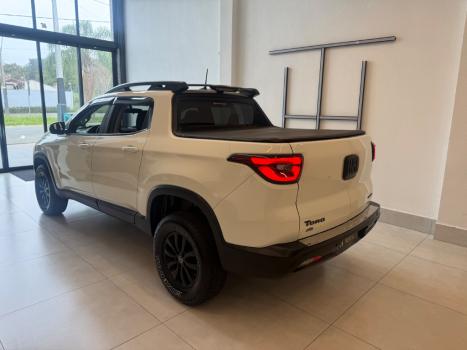 FIAT Toro 1.8 16V 4P FLEX FREEDOM AUTOM�TICO, Foto 3