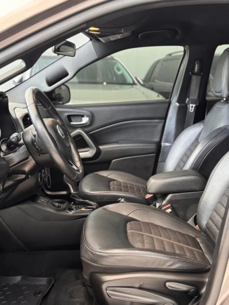 FIAT Toro 1.8 16V 4P FLEX FREEDOM OPEN EDITION AUTOM�TICO, Foto 8