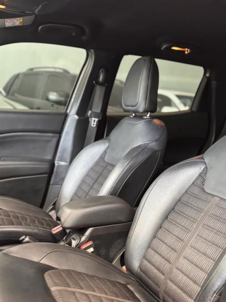 FIAT Toro 1.8 16V 4P FLEX FREEDOM OPEN EDITION AUTOM�TICO, Foto 10