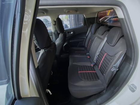 FIAT Toro 1.8 16V 4P FLEX FREEDOM AUTOM�TICO, Foto 8