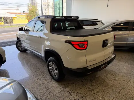 FIAT Toro 1.8 16V 4P FLEX FREEDOM AUTOM�TICO, Foto 5