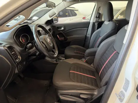 FIAT Toro 1.8 16V 4P FLEX FREEDOM AUTOM�TICO, Foto 8