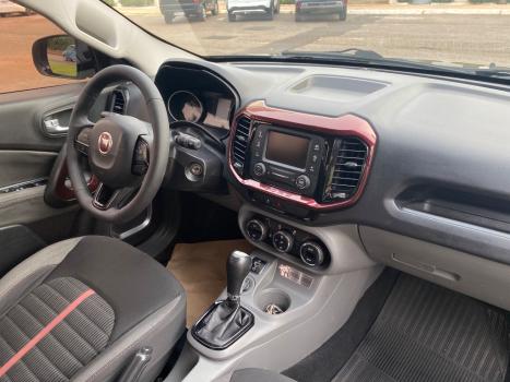 FIAT Toro 1.8 16V 4P FLEX FREEDOM AUTOM�TICO, Foto 2