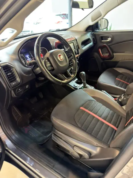 FIAT Toro 1.8 16V 4P FLEX FREEDOM AUTOM�TICO, Foto 8