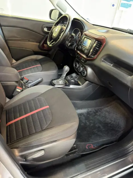 FIAT Toro 1.8 16V 4P FLEX FREEDOM AUTOM�TICO, Foto 9