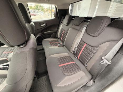 FIAT Toro 1.8 16V 4P FLEX FREEDOM ROAD AUTOM�TICO, Foto 13